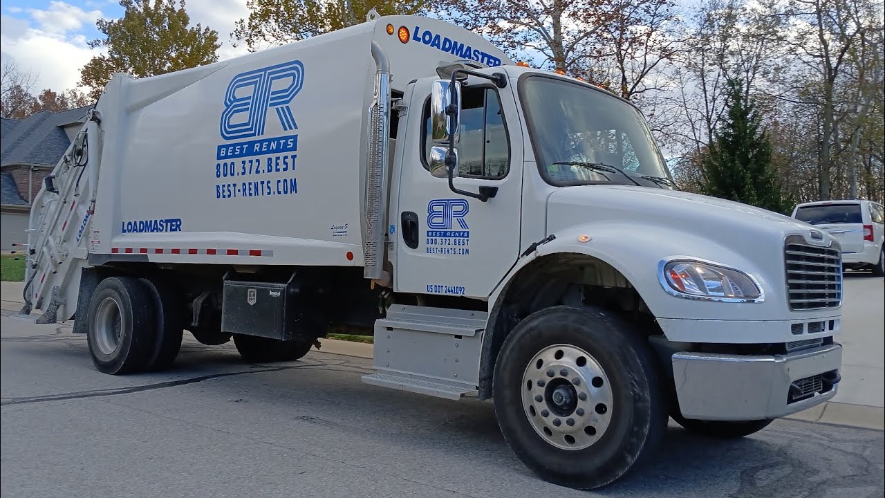 Jack’s Trash Service Best Rents Loadmaster Freghliner Rear Loader