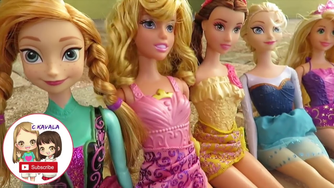 Disney Princess Pool Party Elsa & Anna Rapunzel Sleeping Beauty dolls