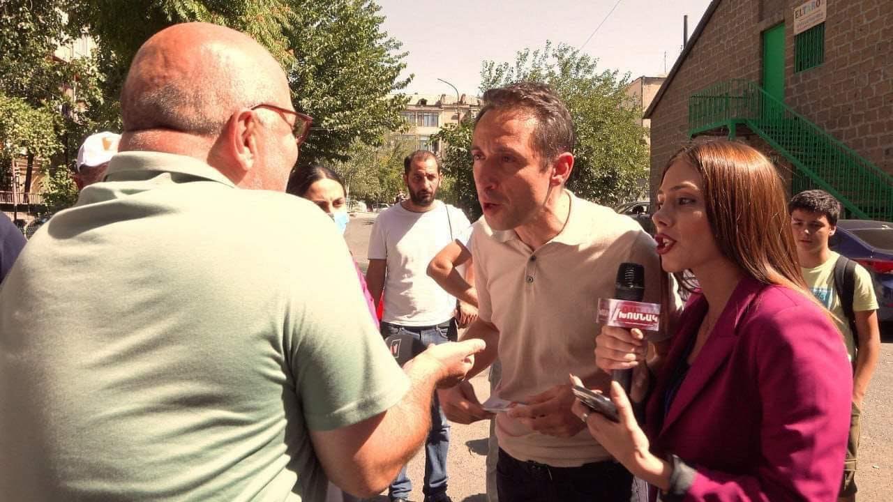 Ձեր երեխաները Չեխիայի քաղաքացի լինեն՝ դուք Երևանի քաղաքապե՞տ. Նանե Իսրայելյանը՝ Հայկ Մարությանին