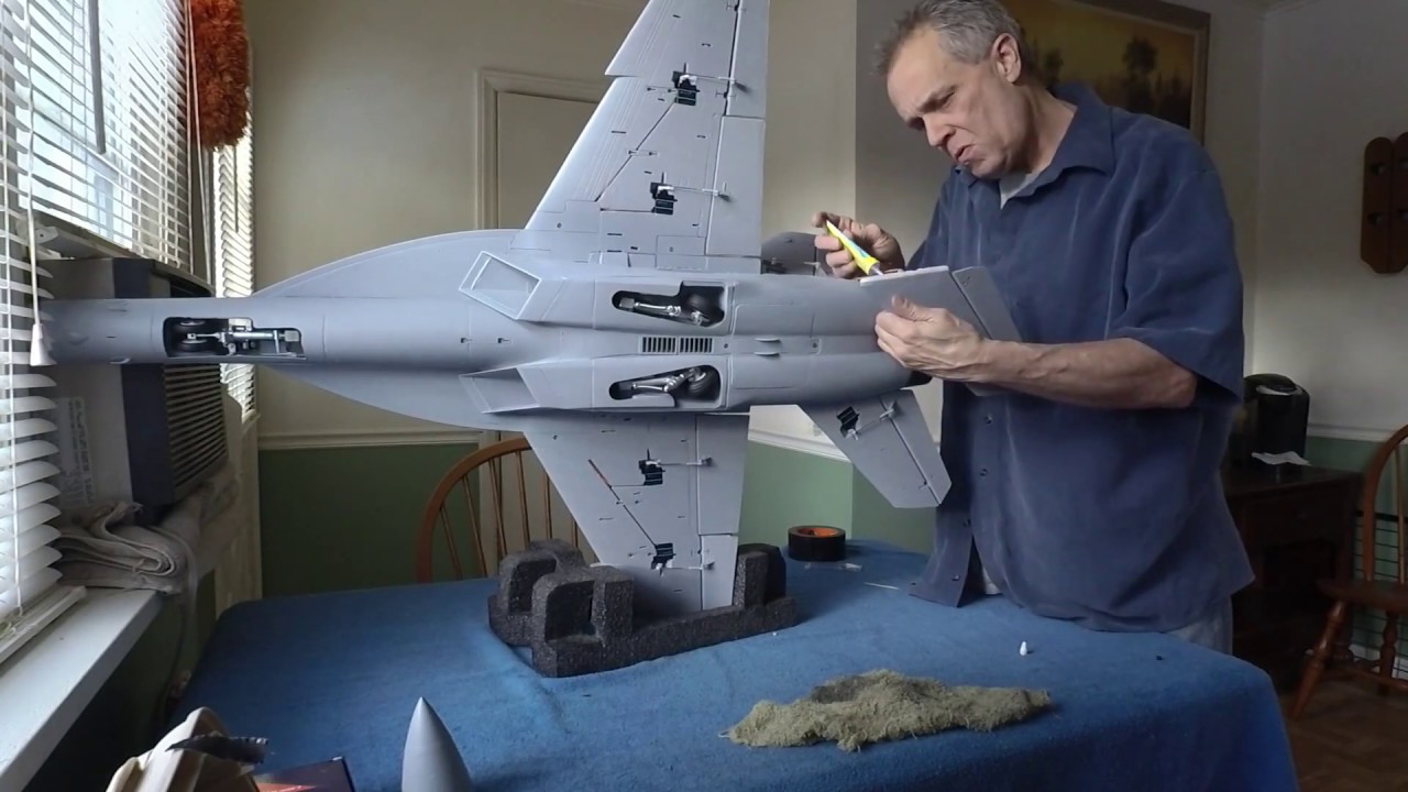 FMS F/A-18F Super Hornet Multirole Fighter 70mm Inrunner EDF (SpeedBuild)
