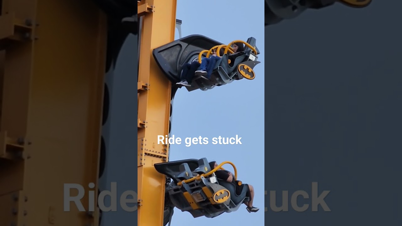 Ride got stuck @Six Flags #ride #stuck #sixflags #california #youtubeshorts #trending #viralvideo