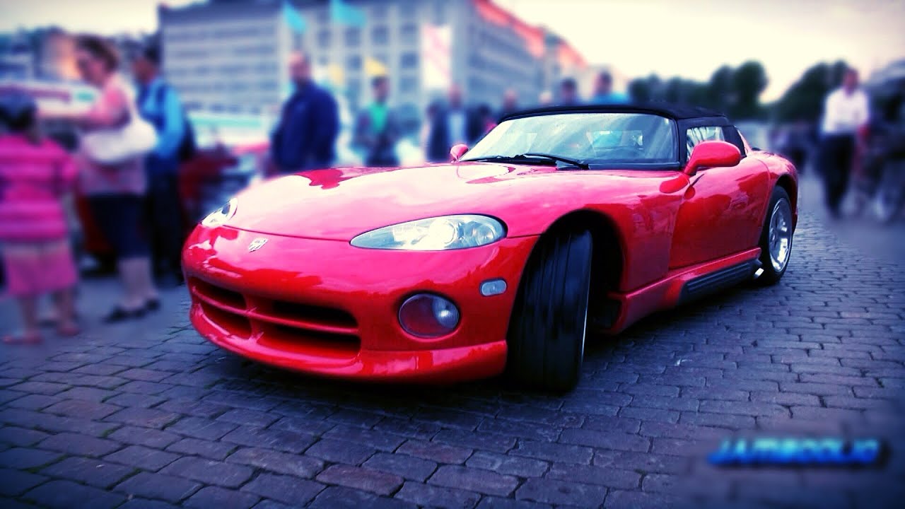1st Gen Dodge Viper RT/10 - thunderous 8.0 V10 SOUND!! startup, revs