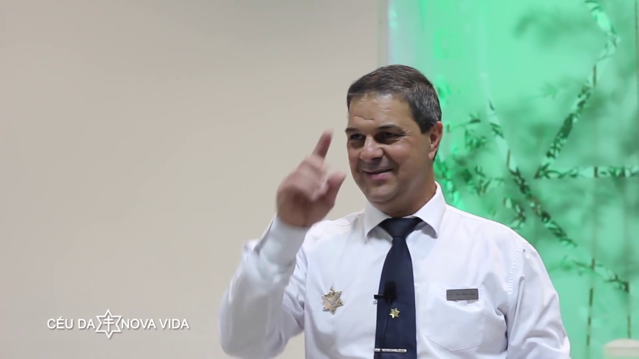 “Acordar o gigante que está adormecido dentro de nós: Esta é a proposta do Daime.” Pad. André Volpe