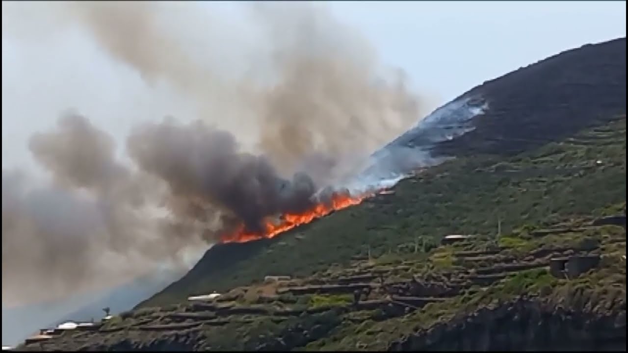 A FUOCO PANTELLERIA