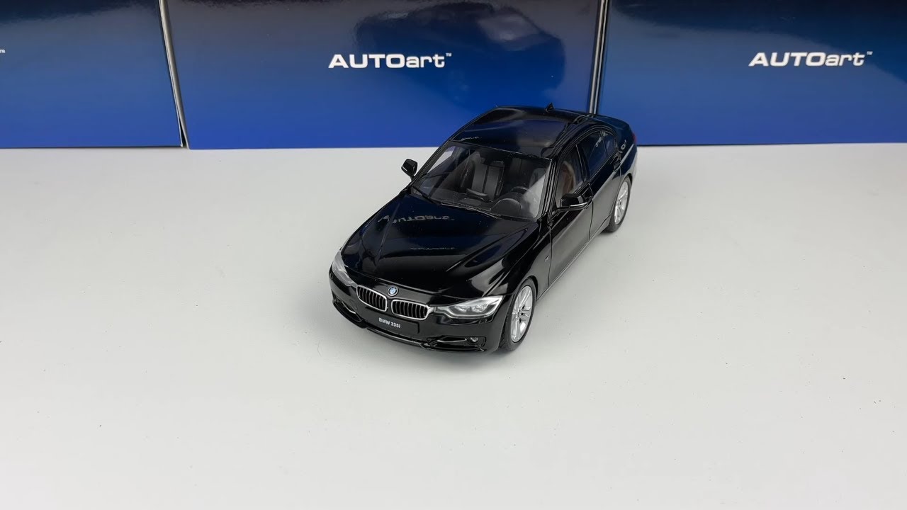 BMW 335i F30 (2010) 1:18 Welly - Detailed Diecast Model Review