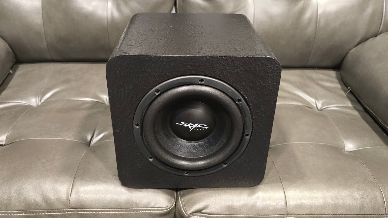 FOR SALE $125.00 SKAR SDR-8 700w MAX DUAL 2 OHM SUBWOOFER IN A .55 SEALED ENCLOSURE