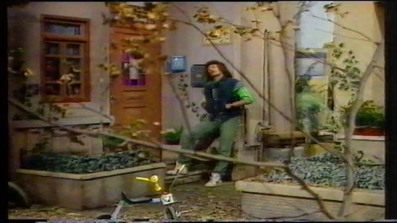 רחוב סומסום - רוח סתיו - דני ליטני