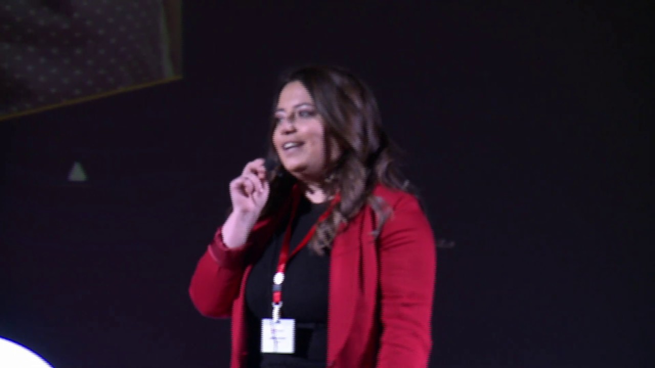 Xarici təsirlərin həyatımızdakı rolu | Esmira Avilova | TEDxSumgait