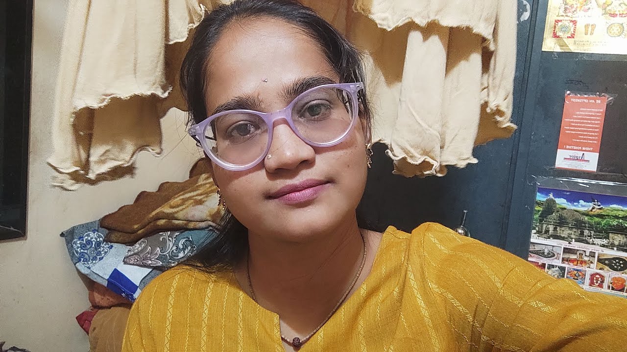 Aaa jao baate karne mujhe support karne 🙏😊