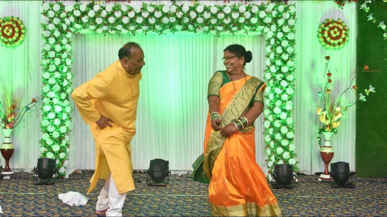 Sangeet Performance || mom dad dance|| Best parents dance|haldi|#wedding#nishworld#sangeet#viral