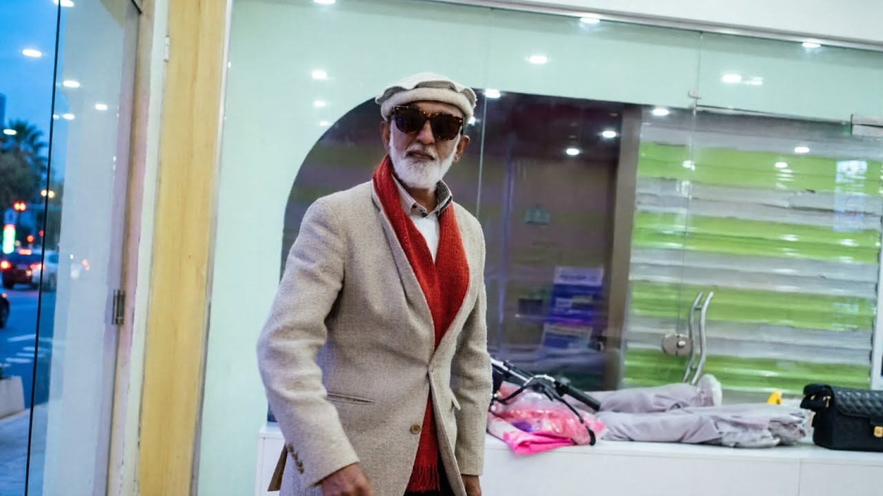 Tawkhal Khan Miki Poshur Xibikar Nisi Asak Beray la || Chitrali Comedian Tawkhal Khan Latest Video