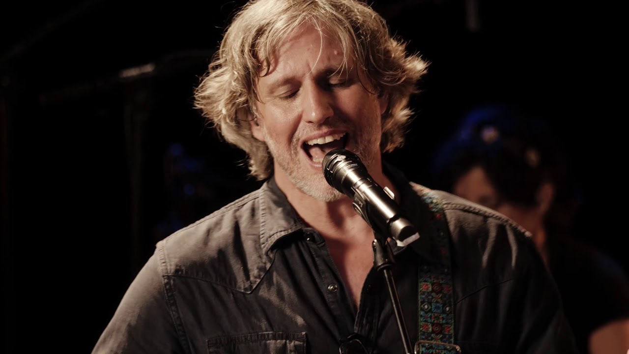 If You Got Something To Say - Alex Auer & THE NEWS on Magic Carpets