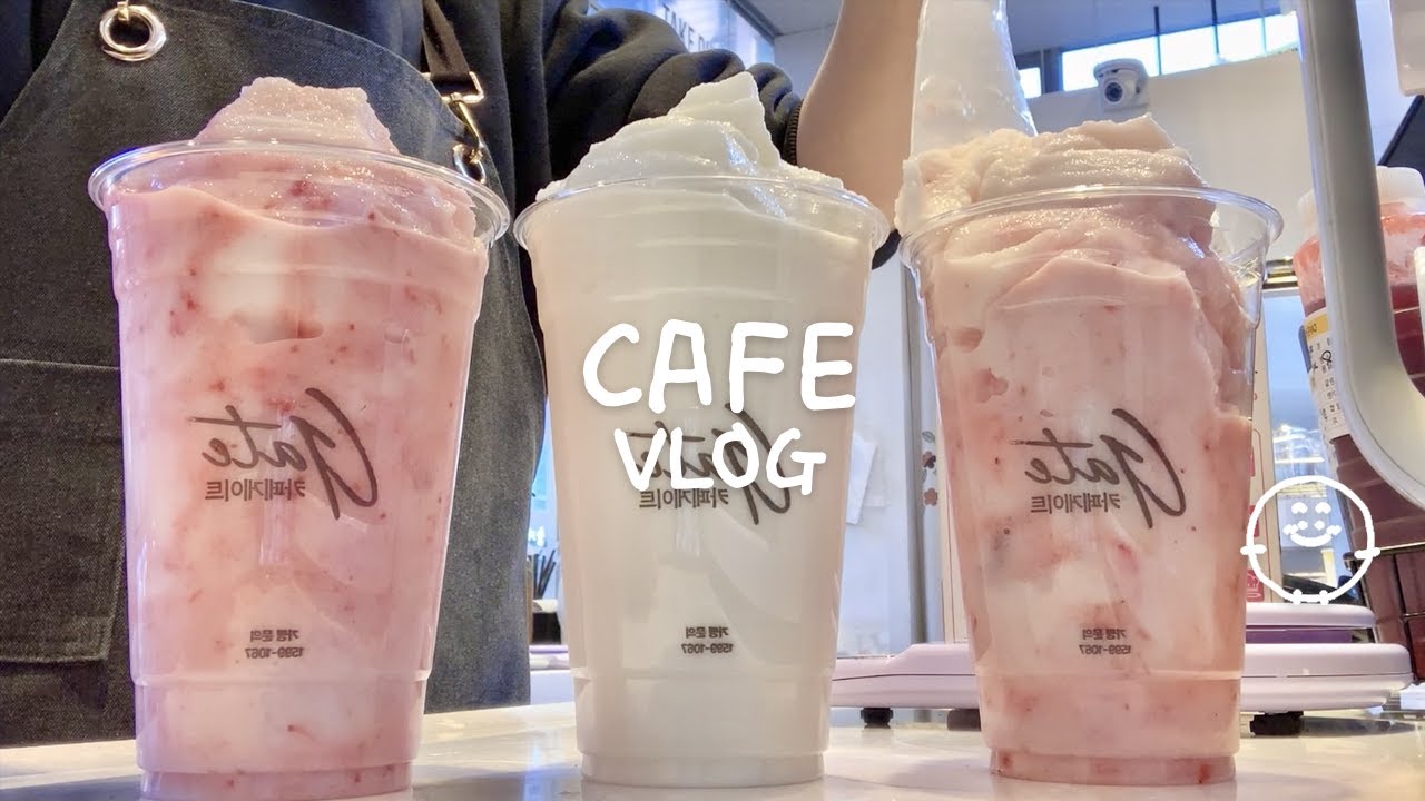 🍭솜사탕 같은 스무디 만드는 브이로그 (feat.약간의 실수)🍧(sub) | 카페게이트브이로그