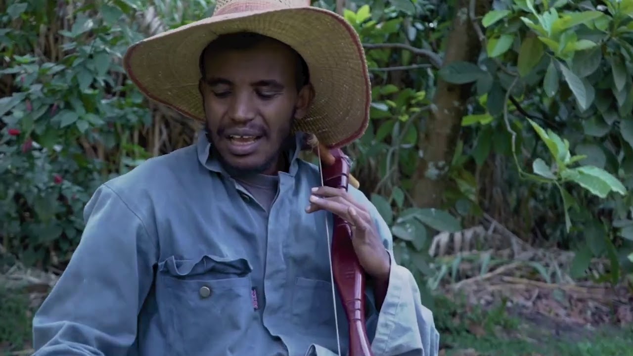 EGEREE COMEDY: BIQILTUU
