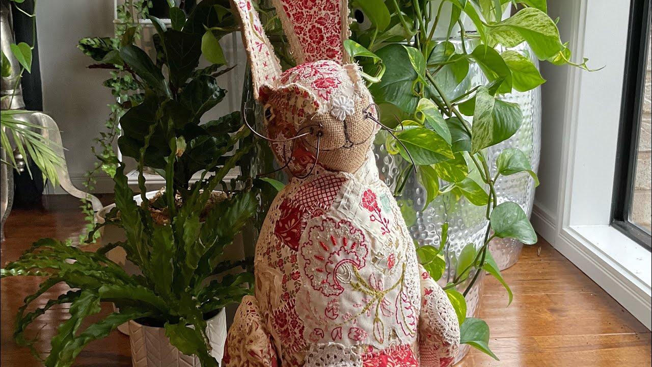 Part 8 Attaching the legs #slowstitch #hendrickthescrappyhare