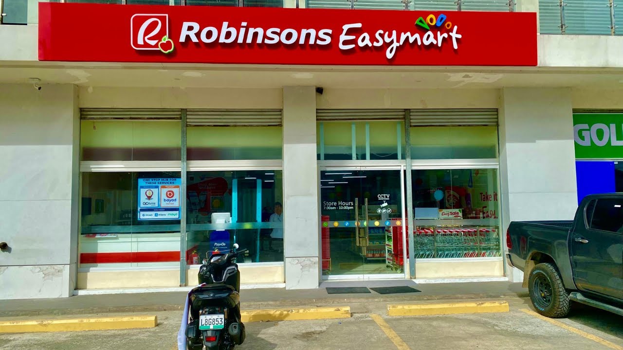 NEW Robinsons Easymart Convenience Store Located just outside the guard gate here at Verdon Parc.