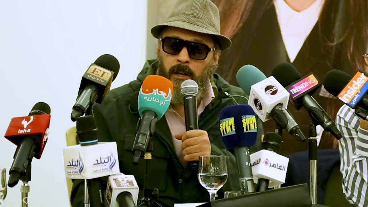تجميع قفشات عمرو عبد الجليل في المؤتمر الصحفي بمهرجان الاقصر هتموت من الضحك