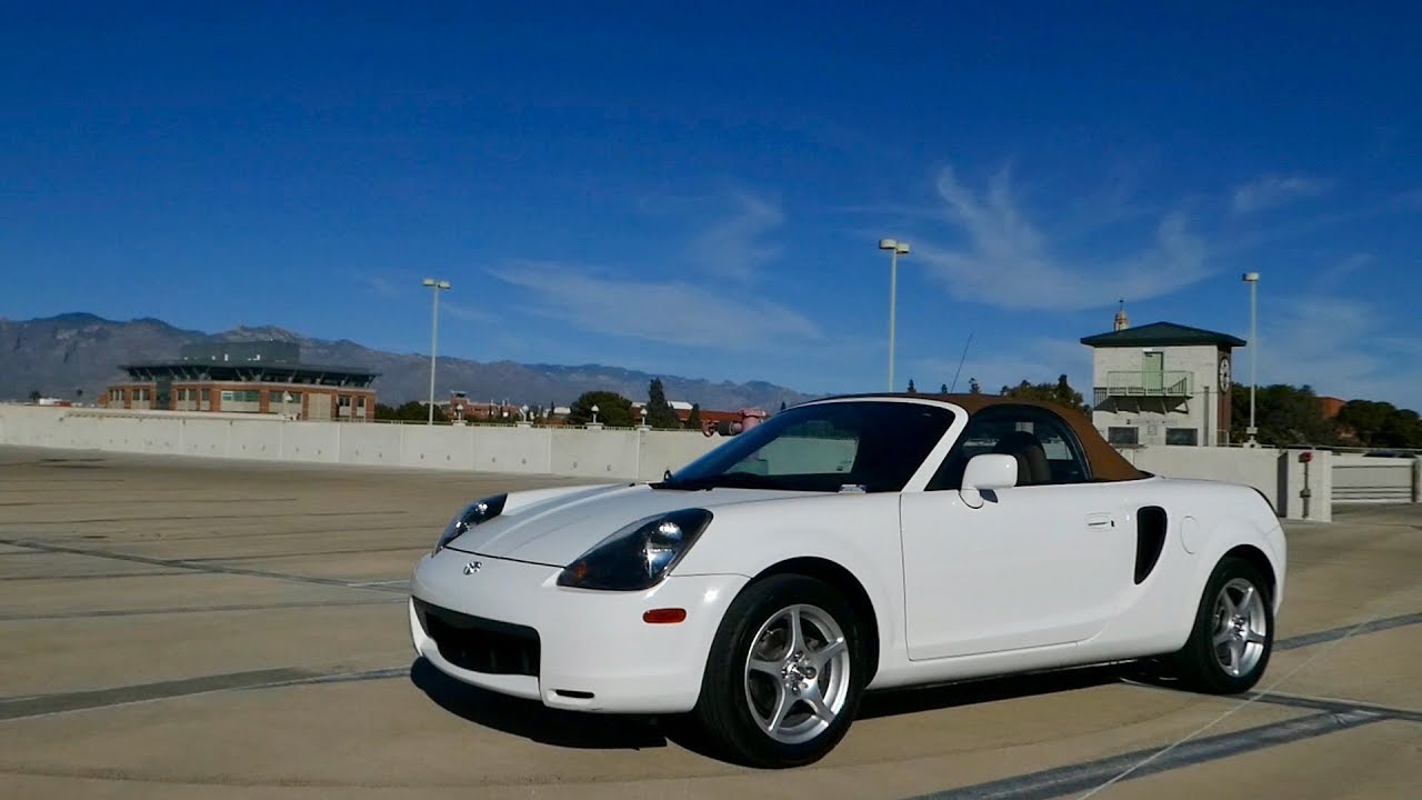 2001 Toyota MR2 Spyder Review | Balanced & Reliable