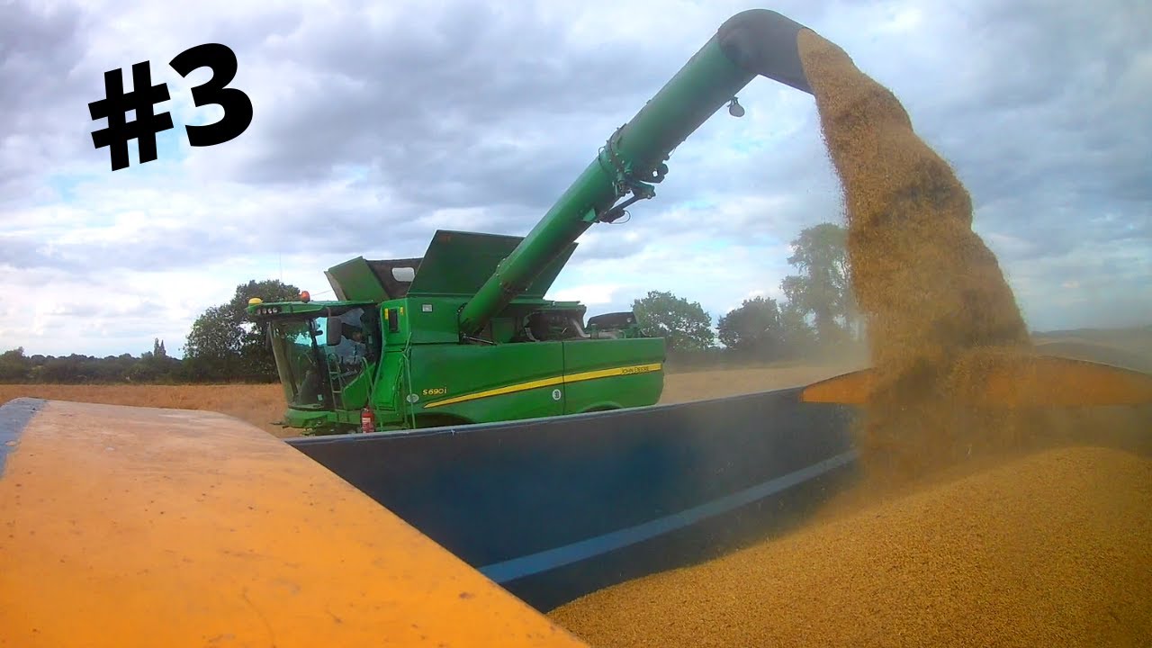 UK Harvest 2021 #3 | John Deere S690 Combine Continues Winter Barley Harvest
