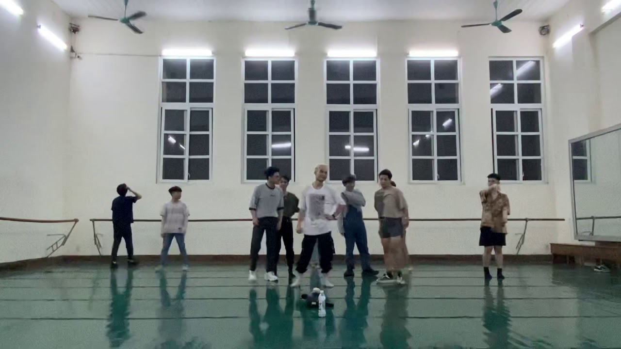 IZ*ONE (아이즈원) - 'FIESTA' - dance cover by Straight Men