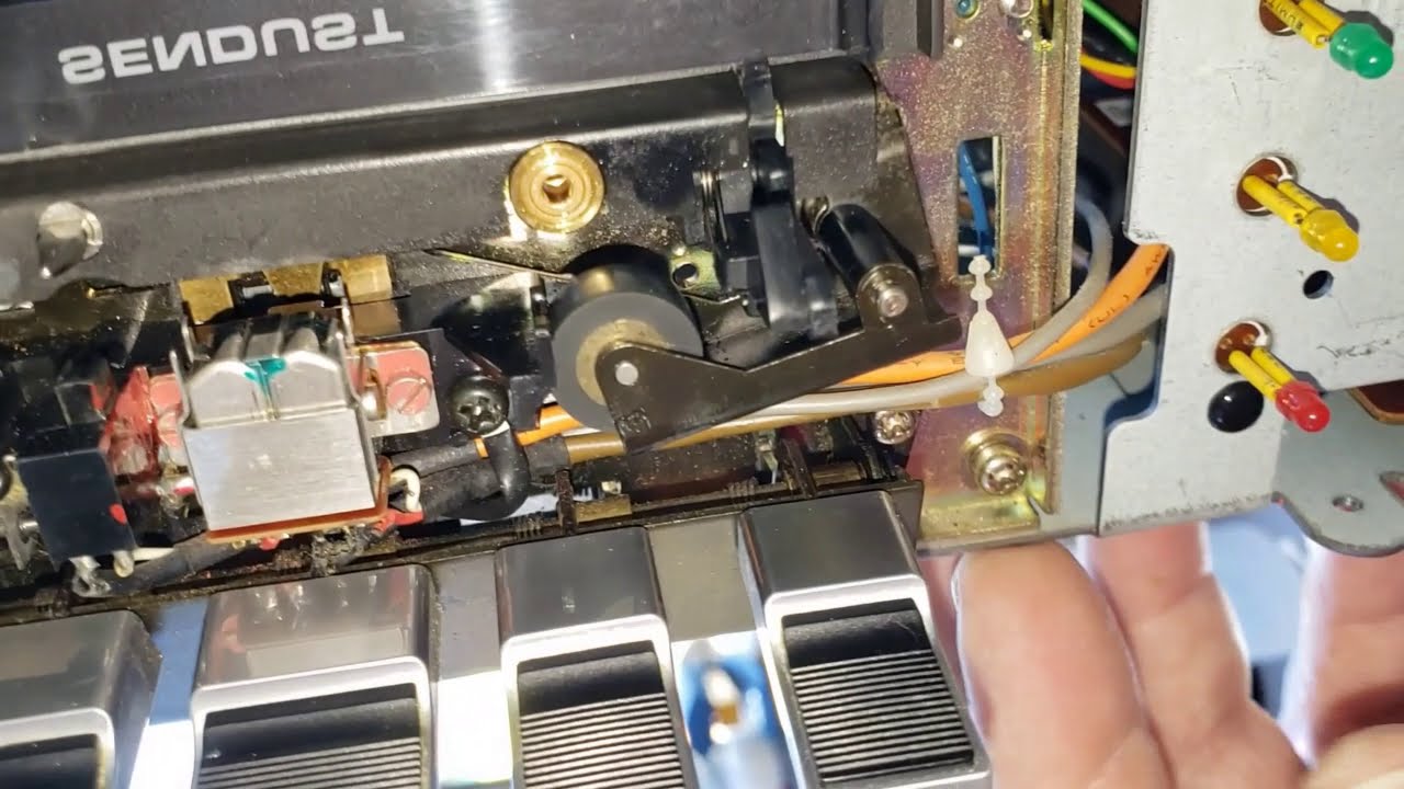Dual c830 Cassette Deck Drive Belts Replacement (Vintage HiFi Restoration)