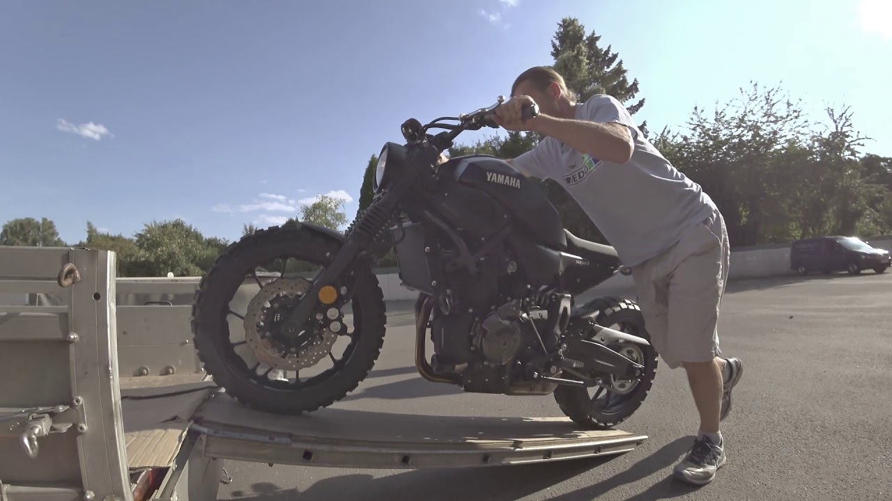Yamaha XSR700 - JvB-moto Super7 XSR Black