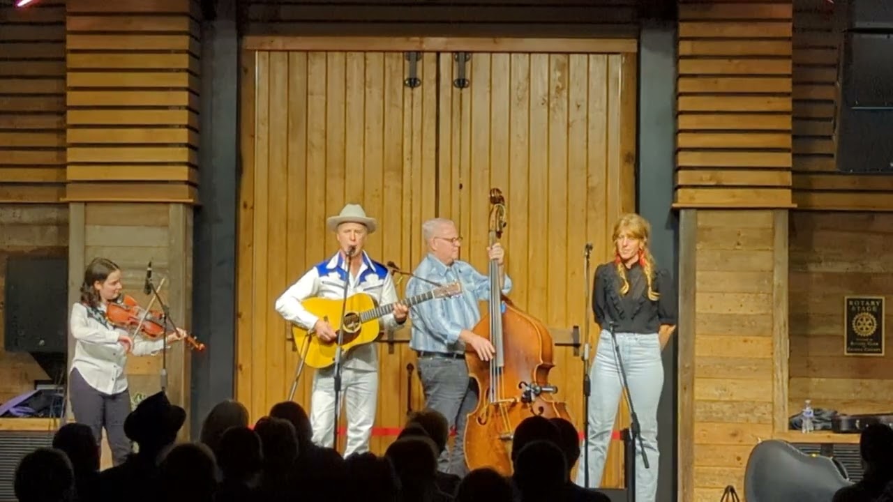 Caleb Klauder & Reeb Willms with Tatiana Hargreaves on fiddle and Mike Bub on bass