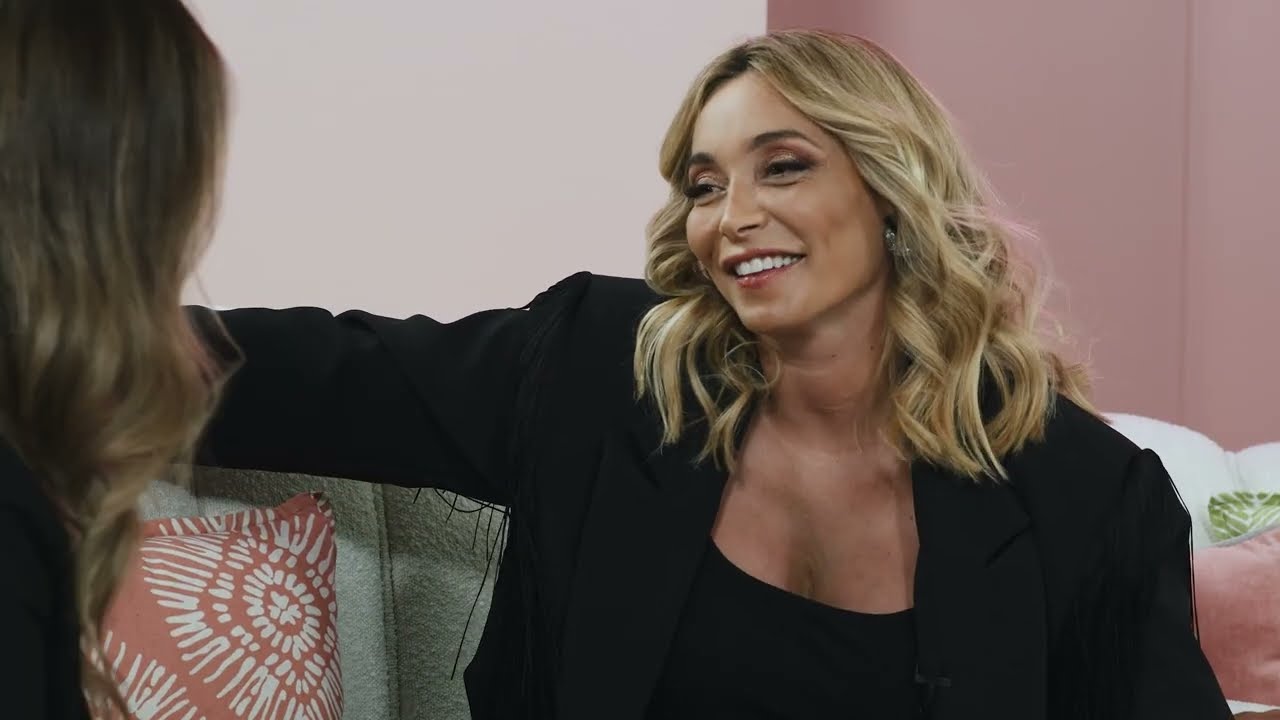 Entrevista - Apresentadora Carina Caldeira