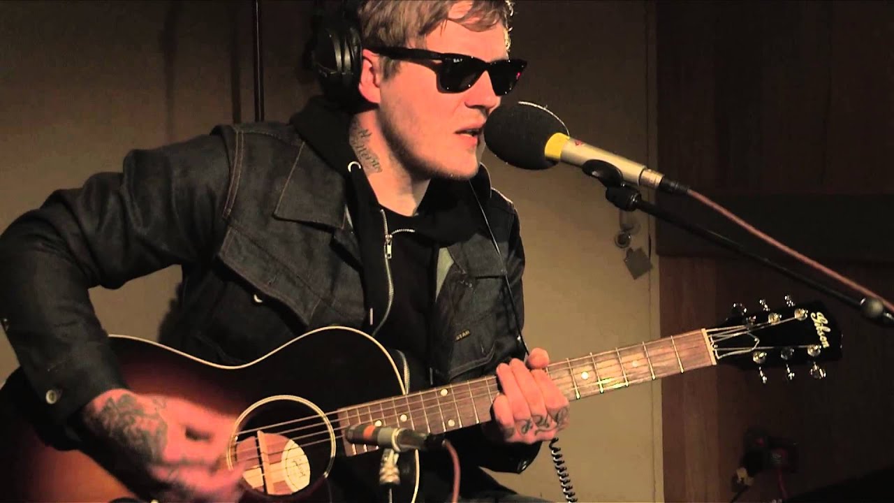 The Gaslight Anthem - Everlong in the BBC Radio 1 Live Lounge