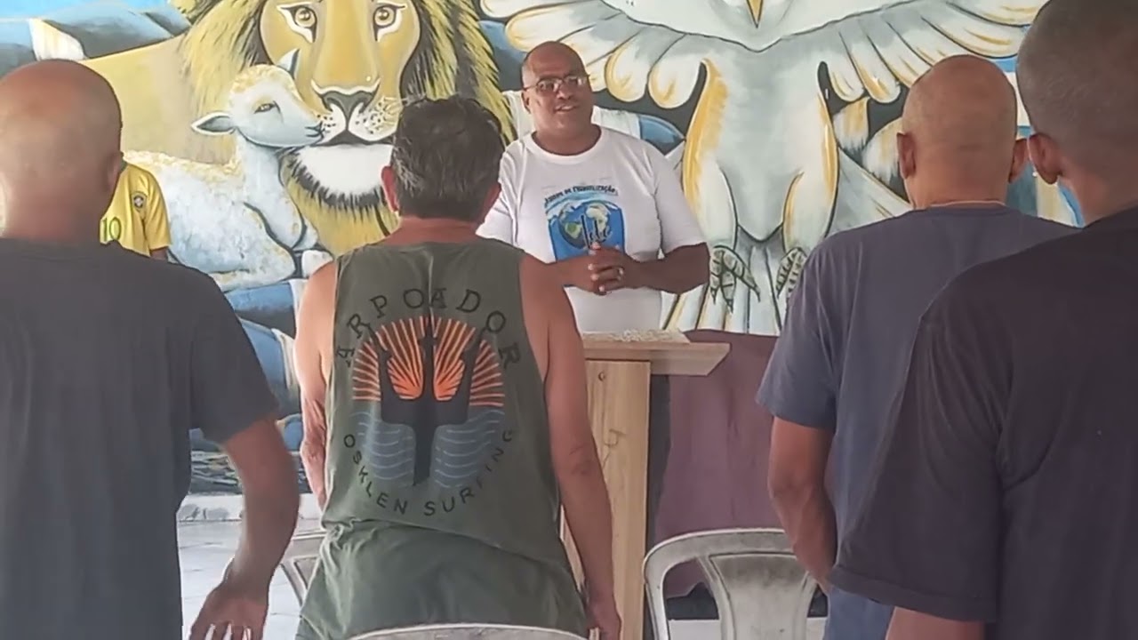 Bom é falar de Jesus Cristo. A palavra de Deus é que me alimenta e me das forças 