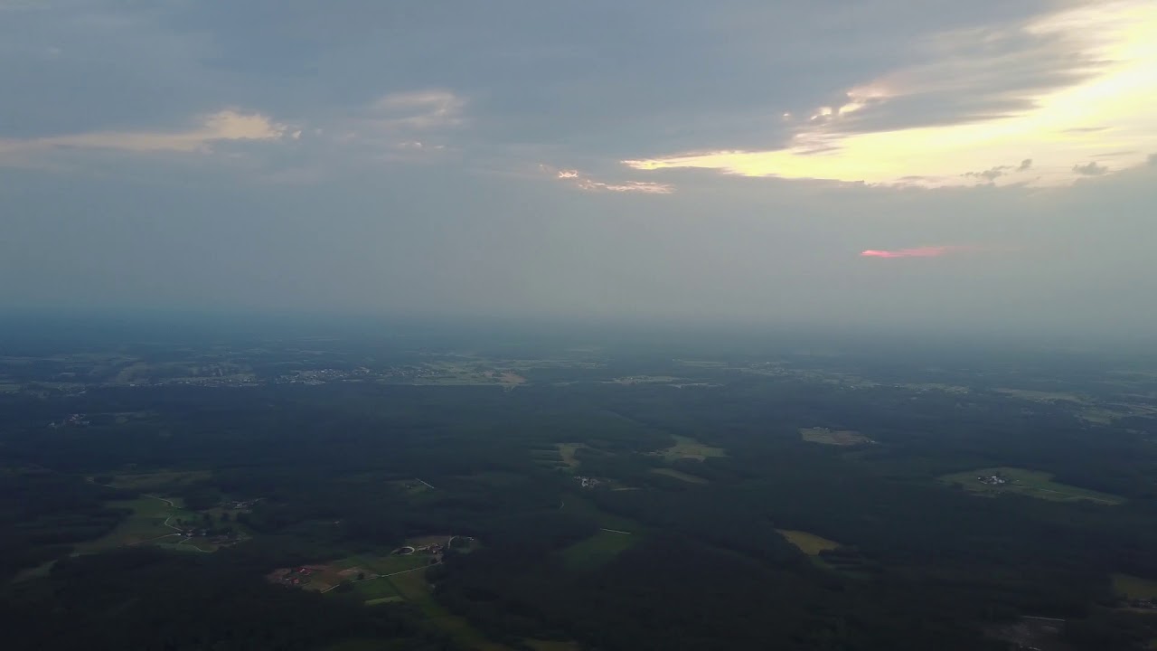 Kościół Poręby Dymarskie Dron