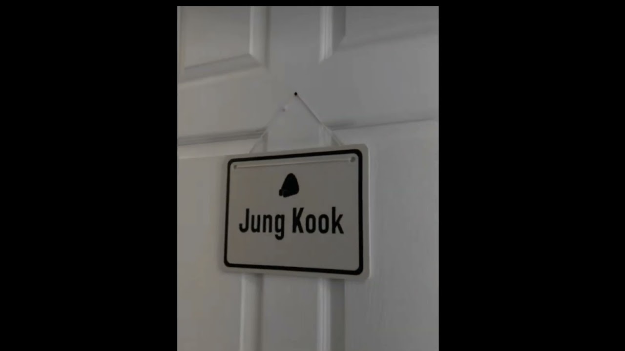 Jungkook room tour 😱👀🔥must watch💯#bts #jungkook #taekook #trending #btsarmy #kpop #youtubeshorts