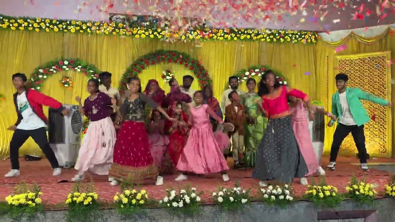 Puberty Kids Dance | Mass Kids Performance | Puberty Dance | Kavundapadi | Mothi SenzX