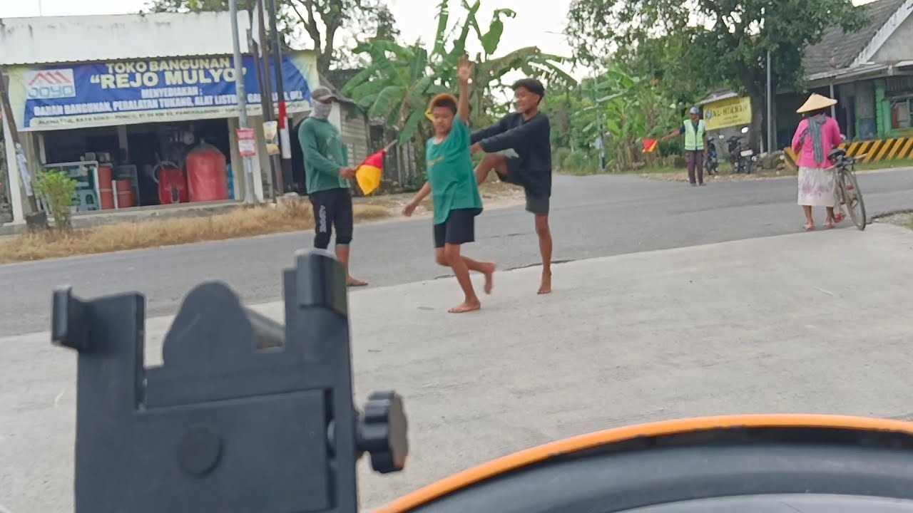 GUS HUDA JALAN JALAN KE PARENGAN SOKO TUBAN 2026
