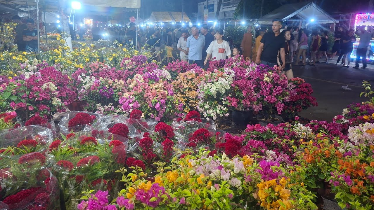 Chợ Tết ở Tây Ninh phần 3