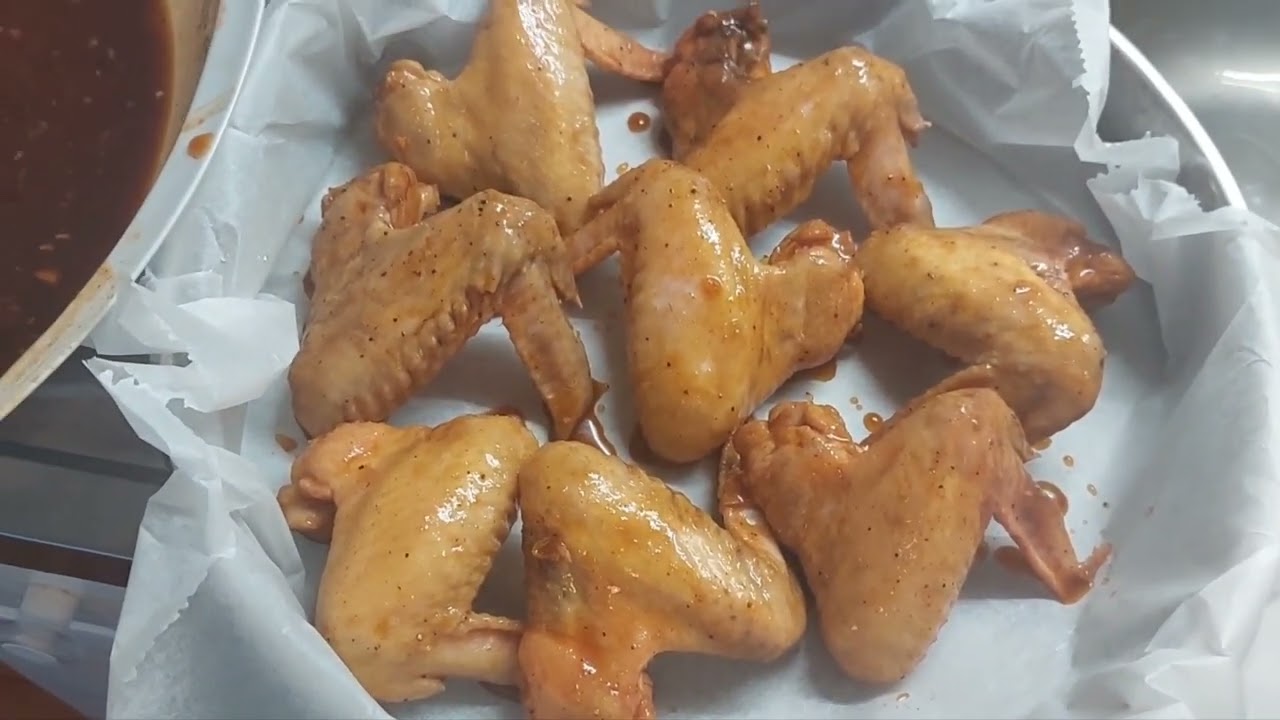 🍗 Рецепта за пил.крилца с бира , мед , соев сос , BBQ сос .... 🍗