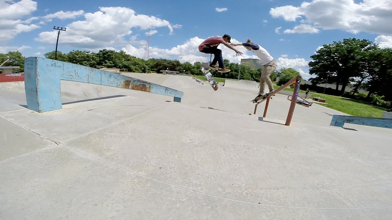 GoPro: Shaun McKay, Josh Thompson, Cody Mcbee - John Abbott - Kansas City, Mo - 06.04.16 &ndash; Skate