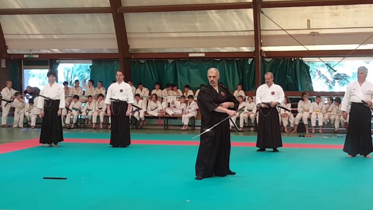 iaido  esibizione CASC banca D'Italia