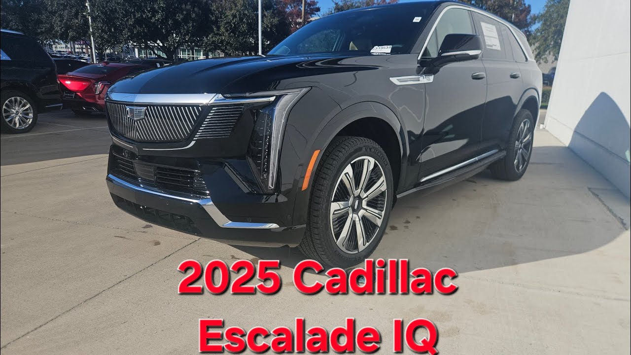 2025 Cadillac Escalade IQ LUX 2