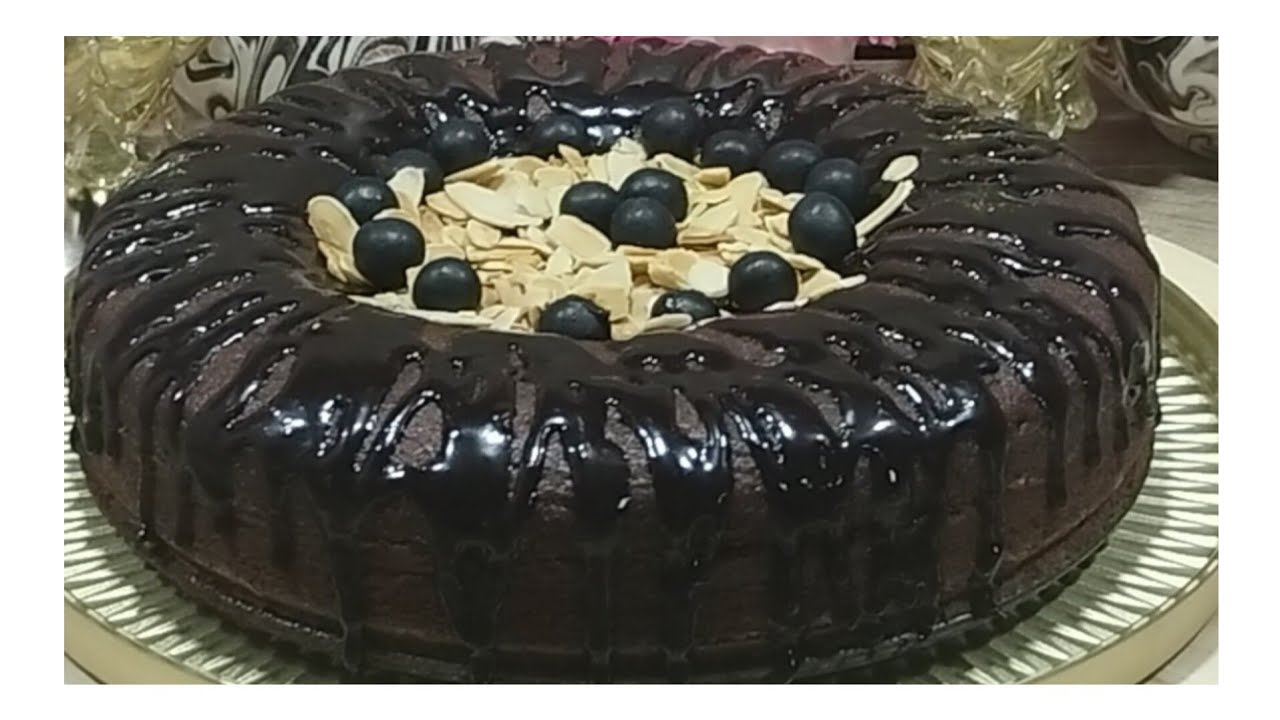 كيكة البركان رهيبة غير ب 2 بيضات دايرة ضجة في المواقع التواصل الاجتماعي سهلة وكاتجي لذيذة 😋💜🌺✌️