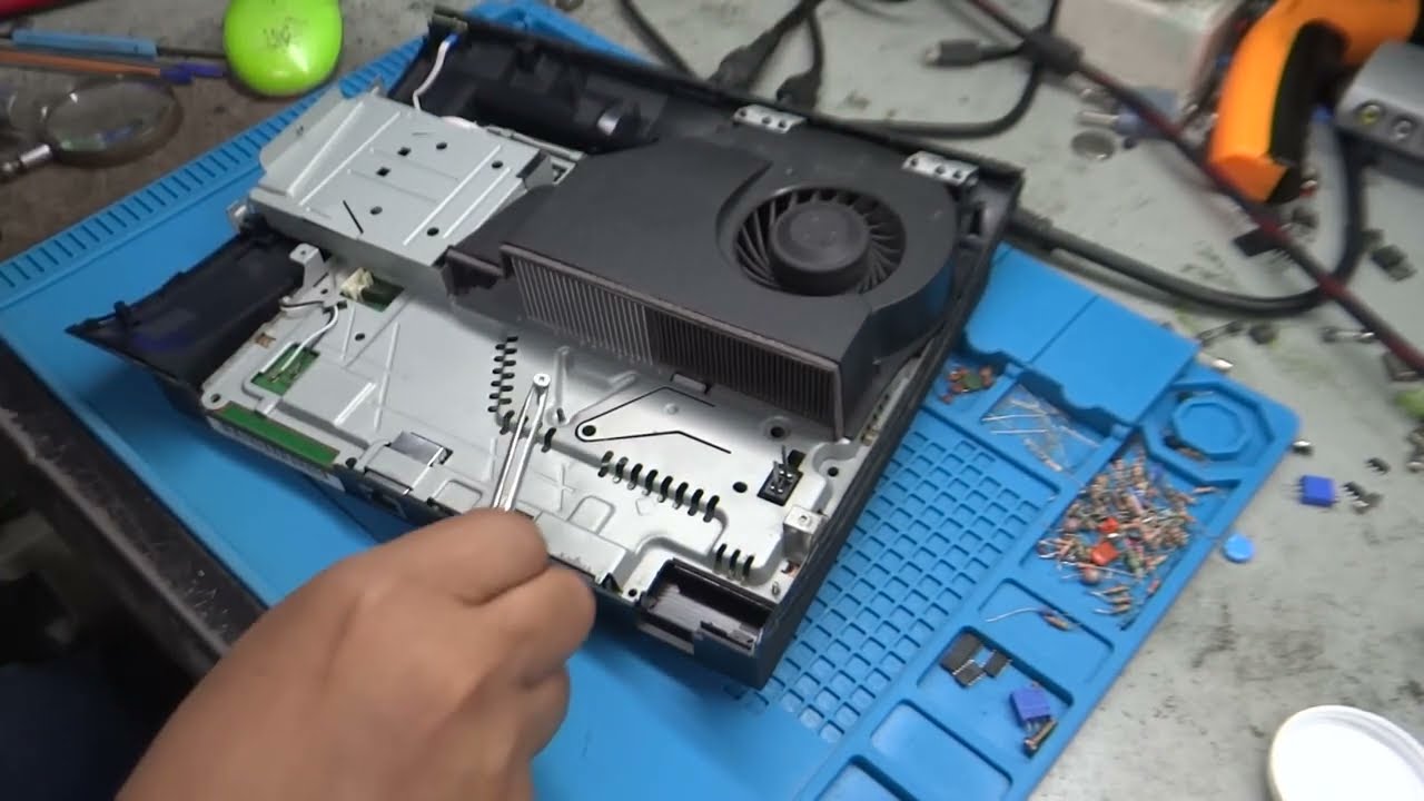 LAVAR PLACA ELETRÔNICA PODE OU NÃO! PS3 LIGA E DESLIGA, SERÁ QUE PASSEI VERGONHA?