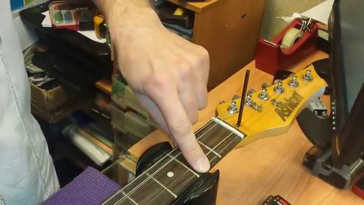 Tutorial: C&oacute;mo ajustar el alma en cualquier tipo de guitarra o bajo [DIY]