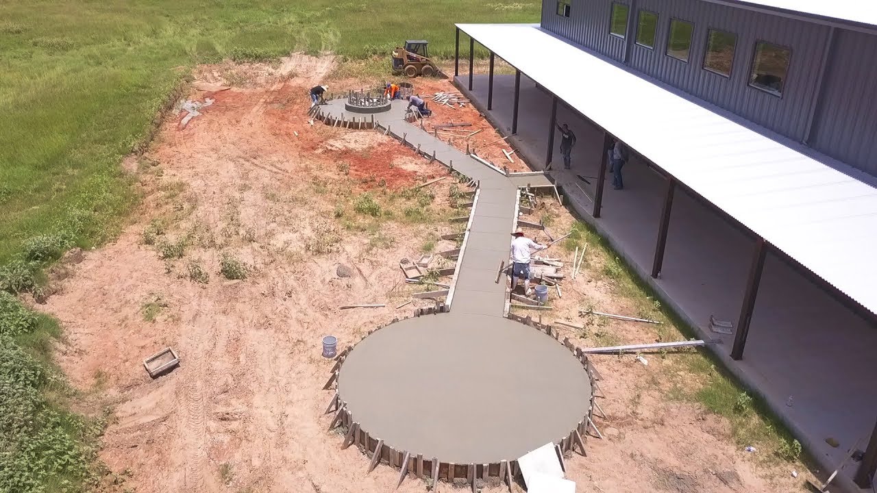 Using Integral color to dye concrete - The Barndominium Show E140