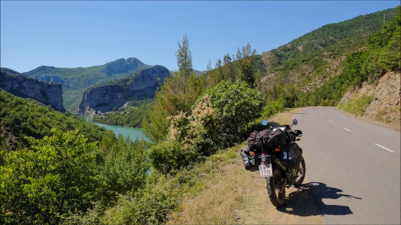 Balkan6Albania: through Albania and the way to the Vermosh Valley (kawaskai KLE 500)