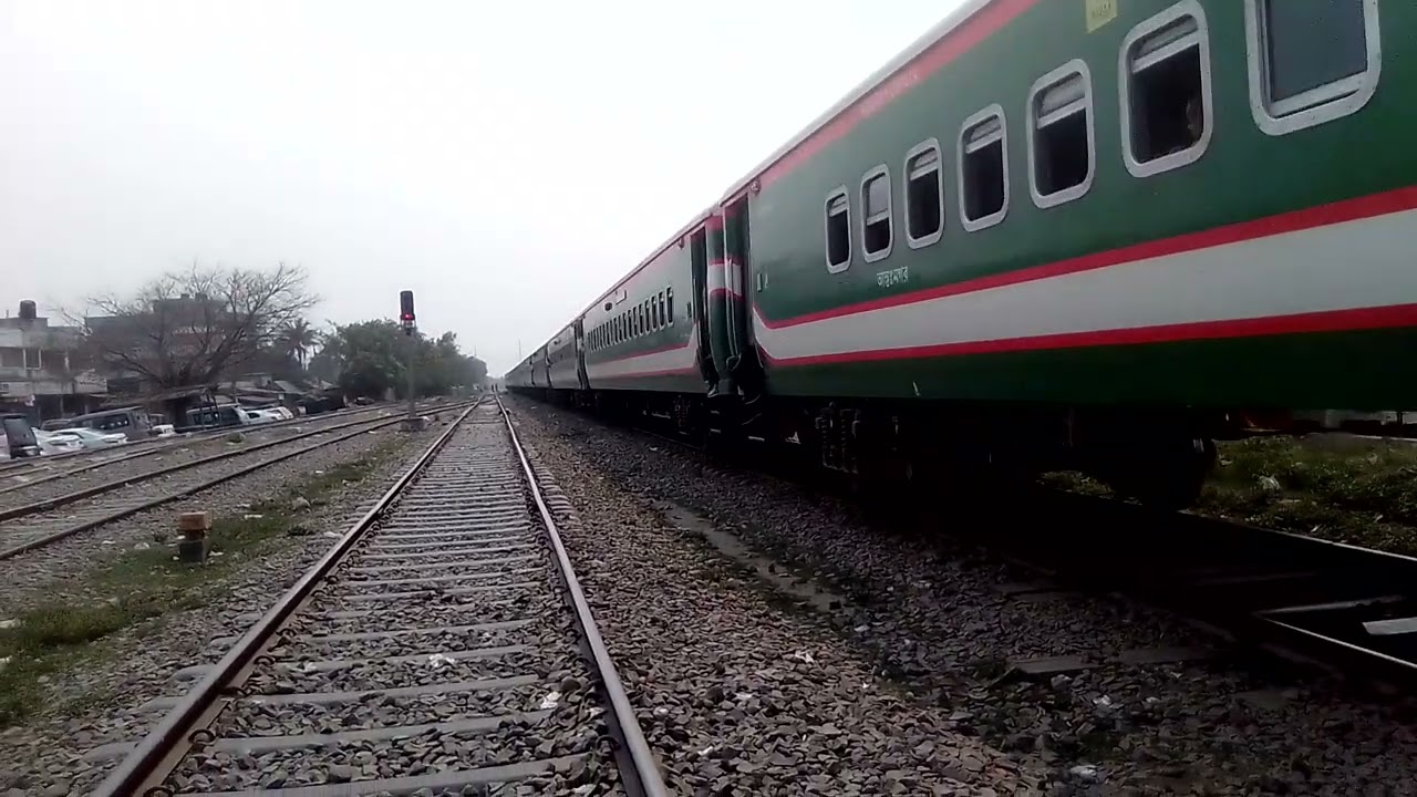 আন্তঃনগর চিত্রা এক্সপ্রেস ট্রেন খুলনা ঢাকা খুলনা