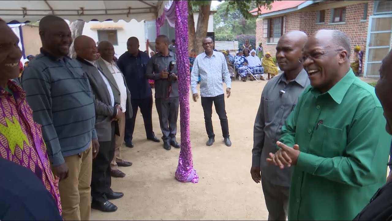 RAIS MAGUFULI AWAACHA HOI WAFIWA MSIBANI KWA LUSINDE, MALECELA AMREKEBISHA