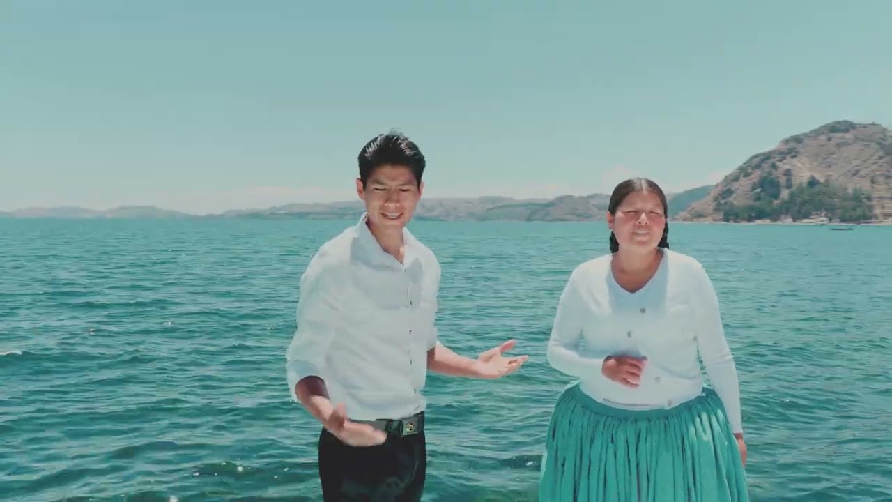 DIGNO ES EL CORDERO - TITO PACO & YOBANA BELTRAN