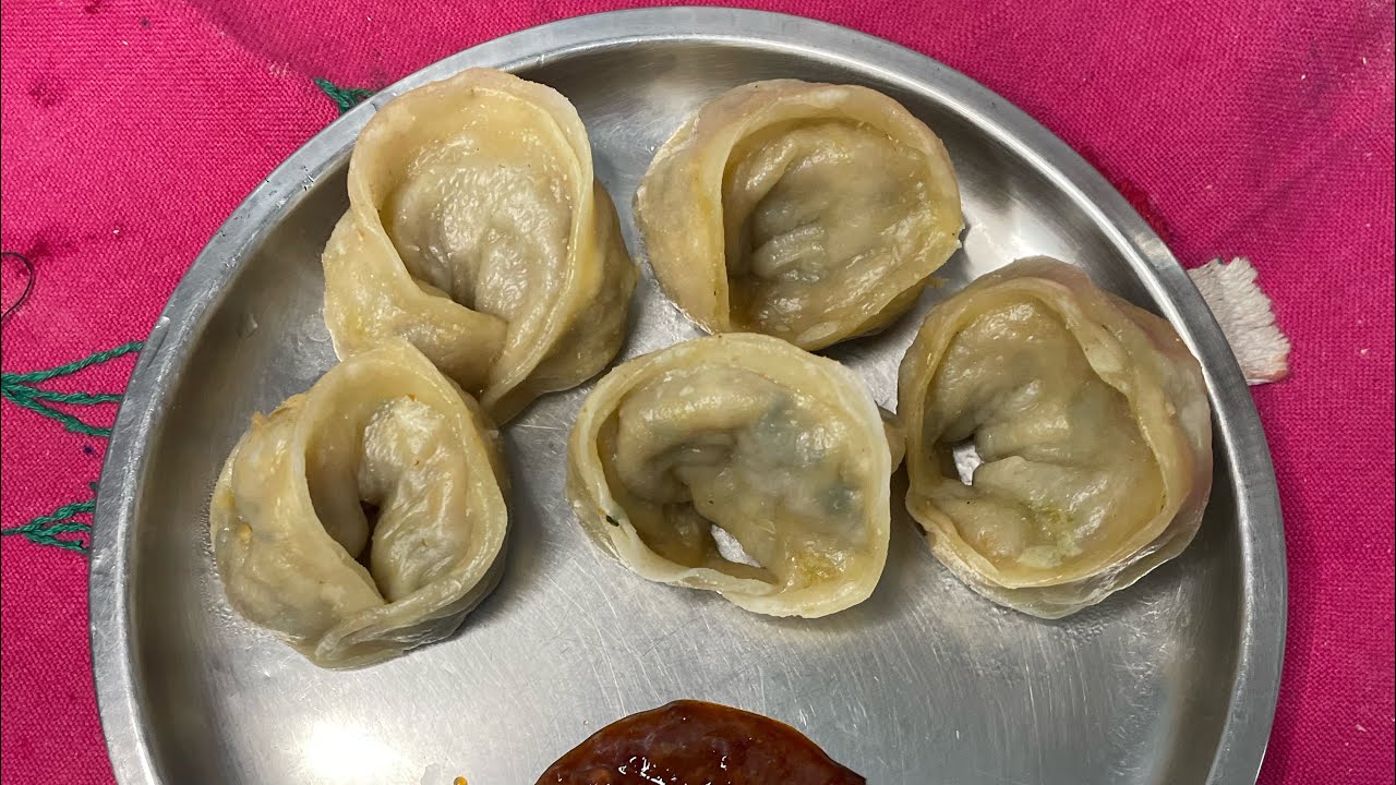 Homemade Momos Recipe | Street Style Momos at Home | #momosrecipe #momos #streetstyle #trendingnow 