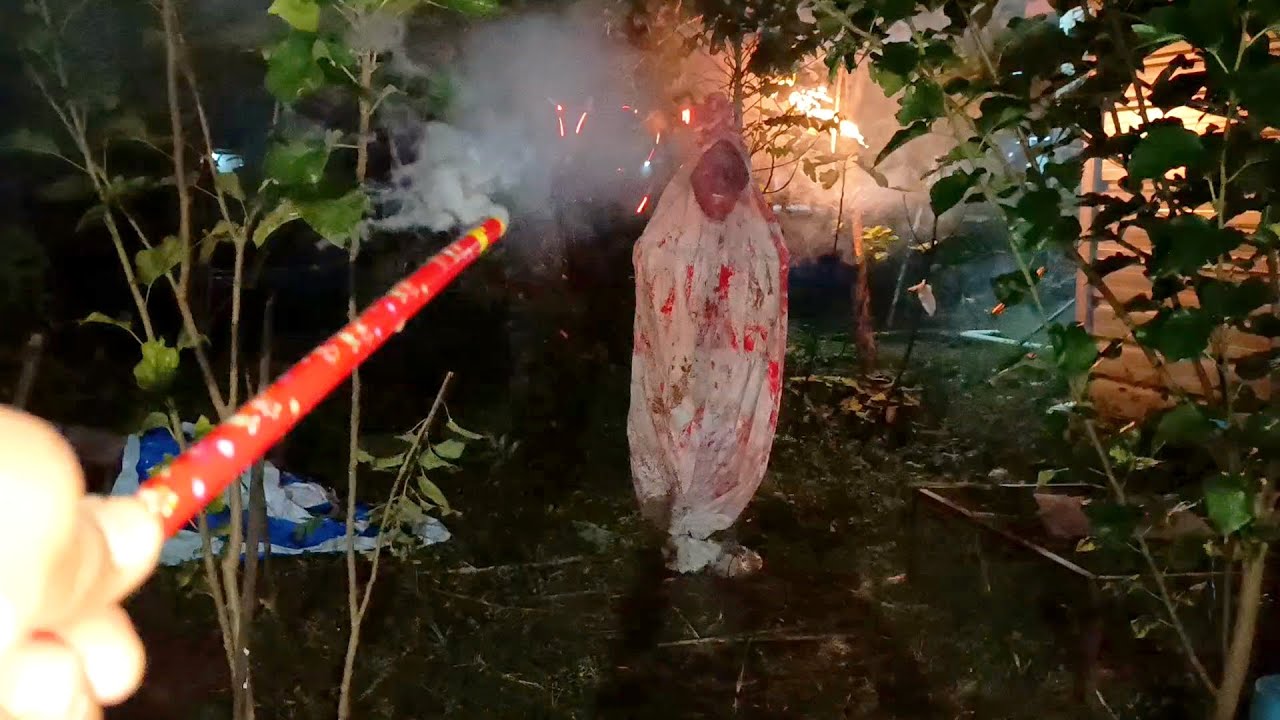 Mercon cus tek kena pocong