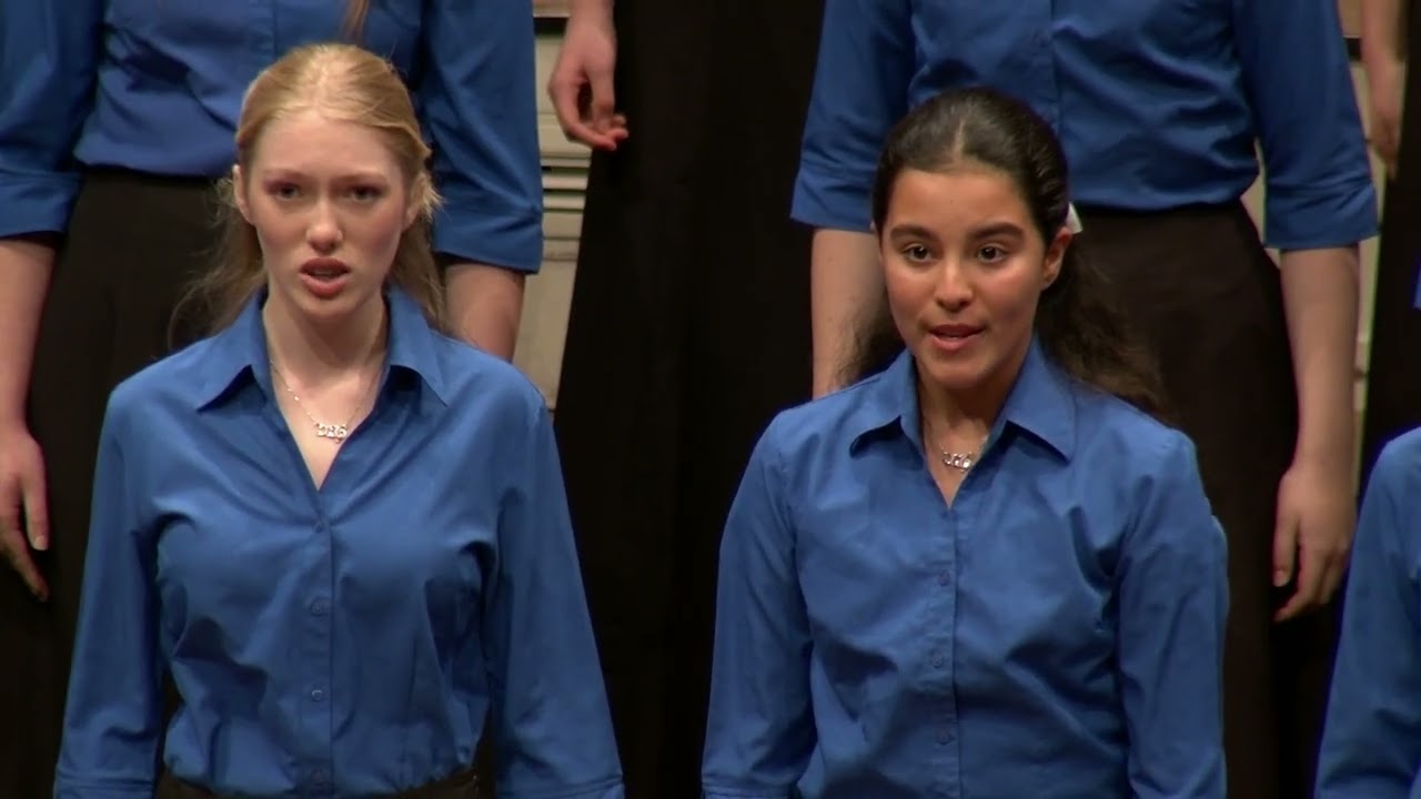 Diocesan School for Girls, St Cecilia Singers | J’entends le moulin – trad. Québécois